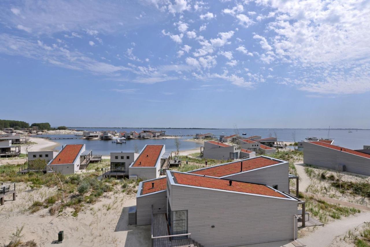 Oasis Punt-West Hotel & Beach Resort Ouddorp Exterior foto